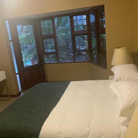 Marina Views Guesthouse Hartbeespoort Exterior foto